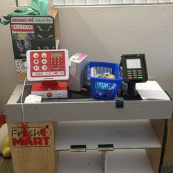 Melissa & Doug Grocery Store 