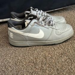 Gray Nikes 