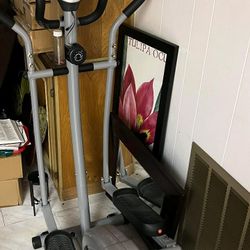 VENDO CAMINADORA CASI NUEVA $75. 