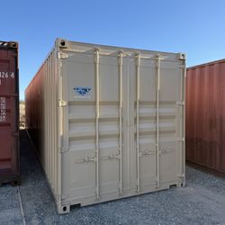 Hand Pick Your Containers Today Local Container Yard In Hesperia 