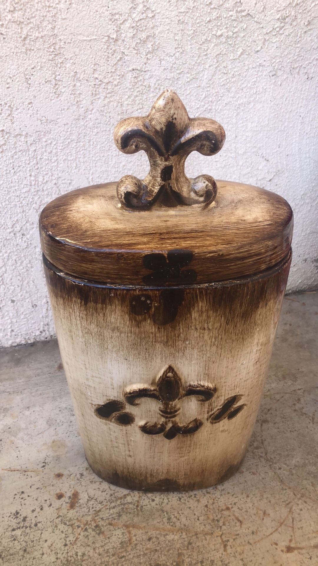 Antique Decor