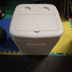Igloo Ice Chest Cooler Hielera