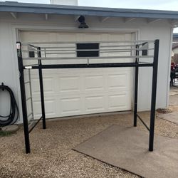 Top Bunk Loft Bed, Twin 