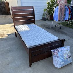 Twin Size Bed Frame With Twin Mattress 