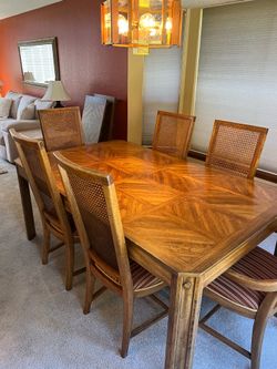 Dining room table with two leaves