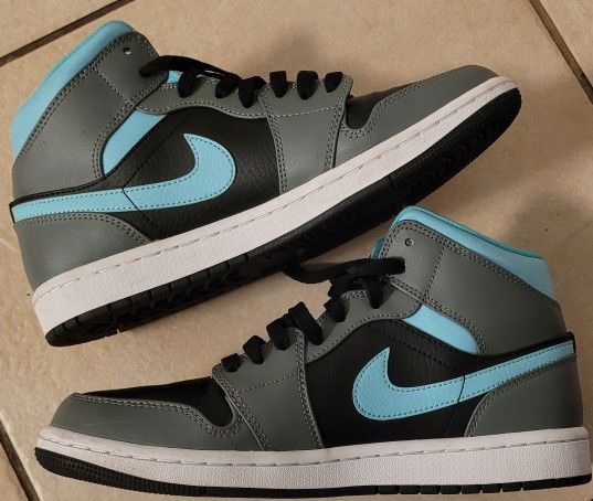 AIR JORDAN 1 MID