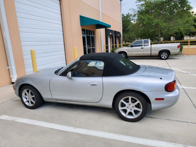 2000 Mazda Mx-5 Miata