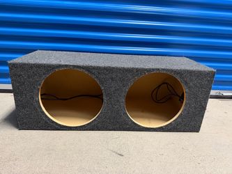 2 12"Sealed Subwoofer Box Audio Enhancers no issues