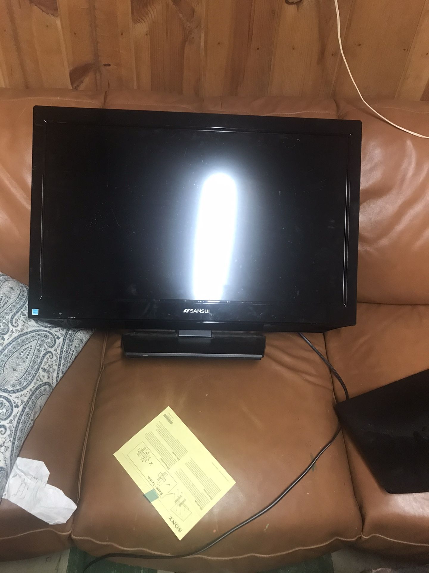 32“ tv with stand. $40