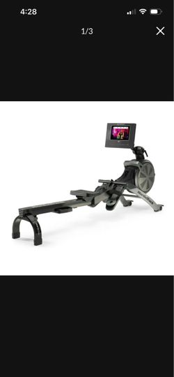 NordicTrack Rowing Machine with Display RW700