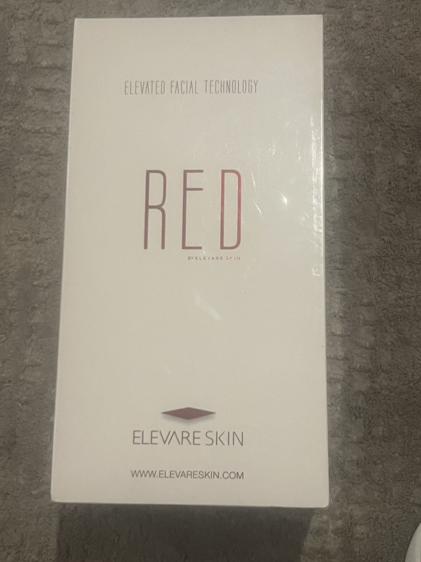 RED ELEVATED FACIAL TECHNOLOGY
