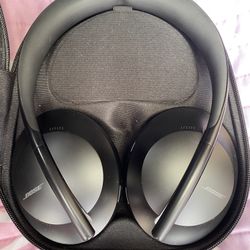 Bose NC700 Headphones 