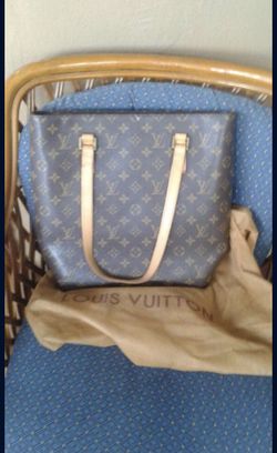 Authentic Louis Vuitton Purse