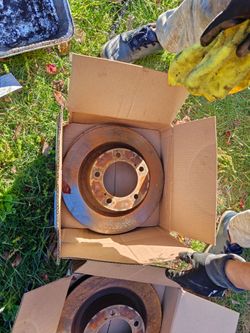 2015 tundra brake rotors and pad