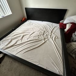 King Bed Frane (no Slat)