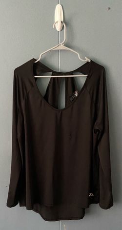 Black Long Sleeve Athletic Top