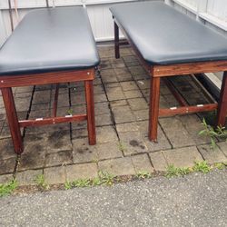 Dynatronics Treatment Table