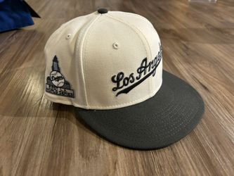 Los Angeles Dodgers New Era Fitted Hat World Series Patch Size 7 1/2 