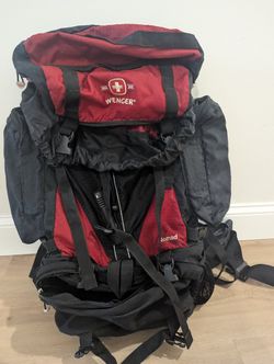 Wenger (Swissgear) Nomad Hiking Camping Backpack (HX03C10)