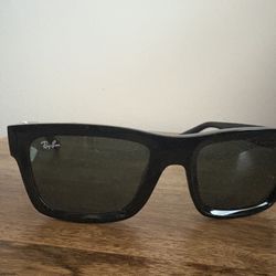 RAYBAN SUNGLASSES 