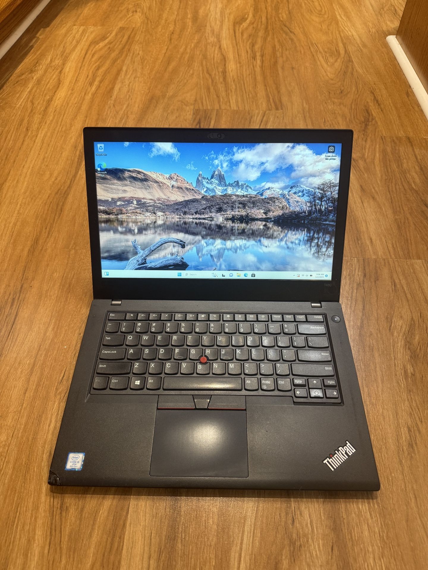 Lenovo ThinkPad T480 core i5 8th gen 16GB Ram 256GB SSD Windows 11 Pro 15” UHD Screen Laptop with charger in Excellent Working condition!!!!! Specifi