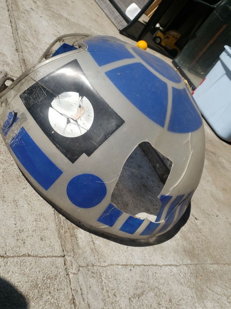R2d2 roll around 1996 pepsi cooler BADLY DAMAGED