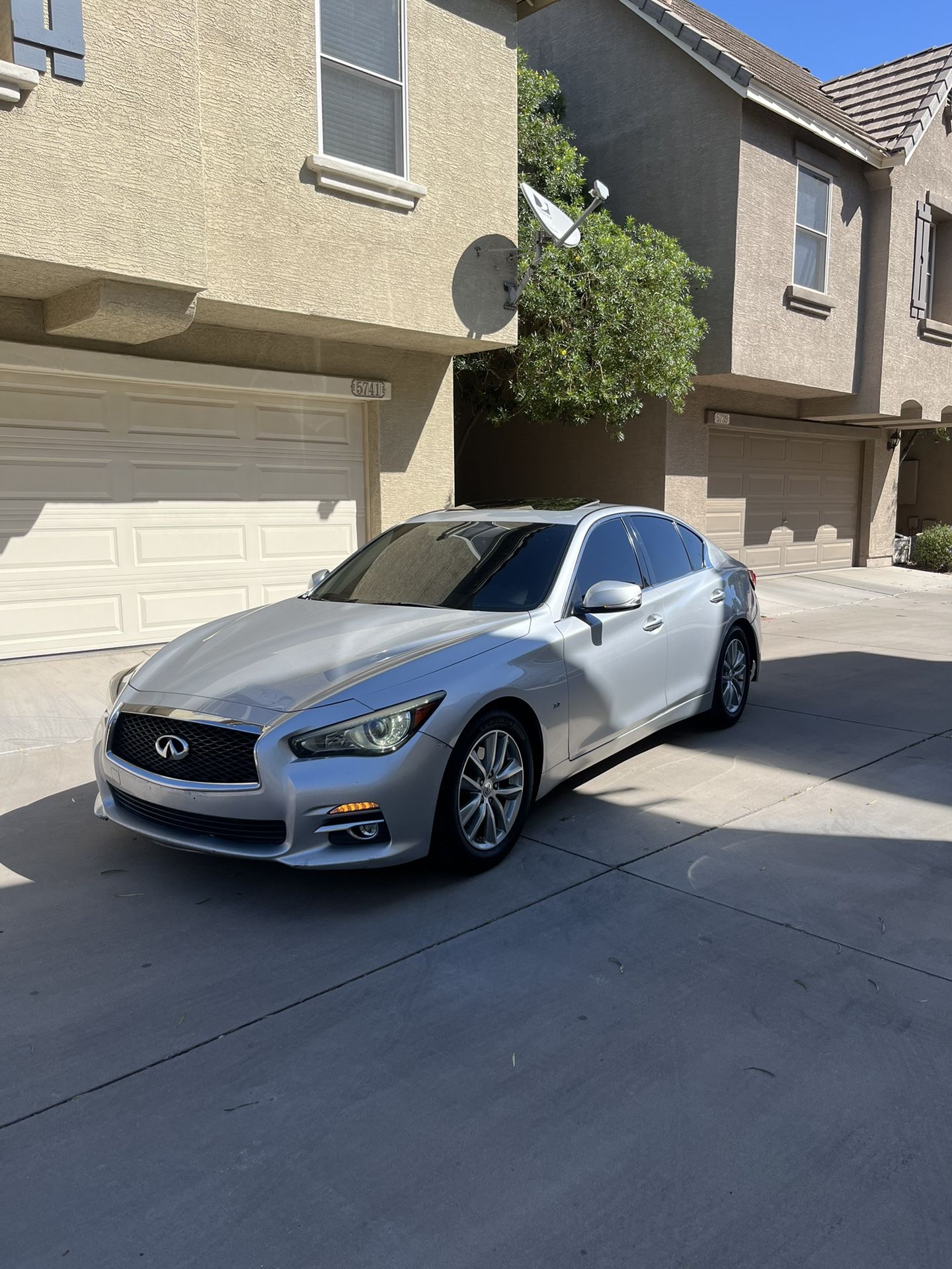 2015 Infiniti Qx50 for Sale in Phoenix, AZ - OfferUp