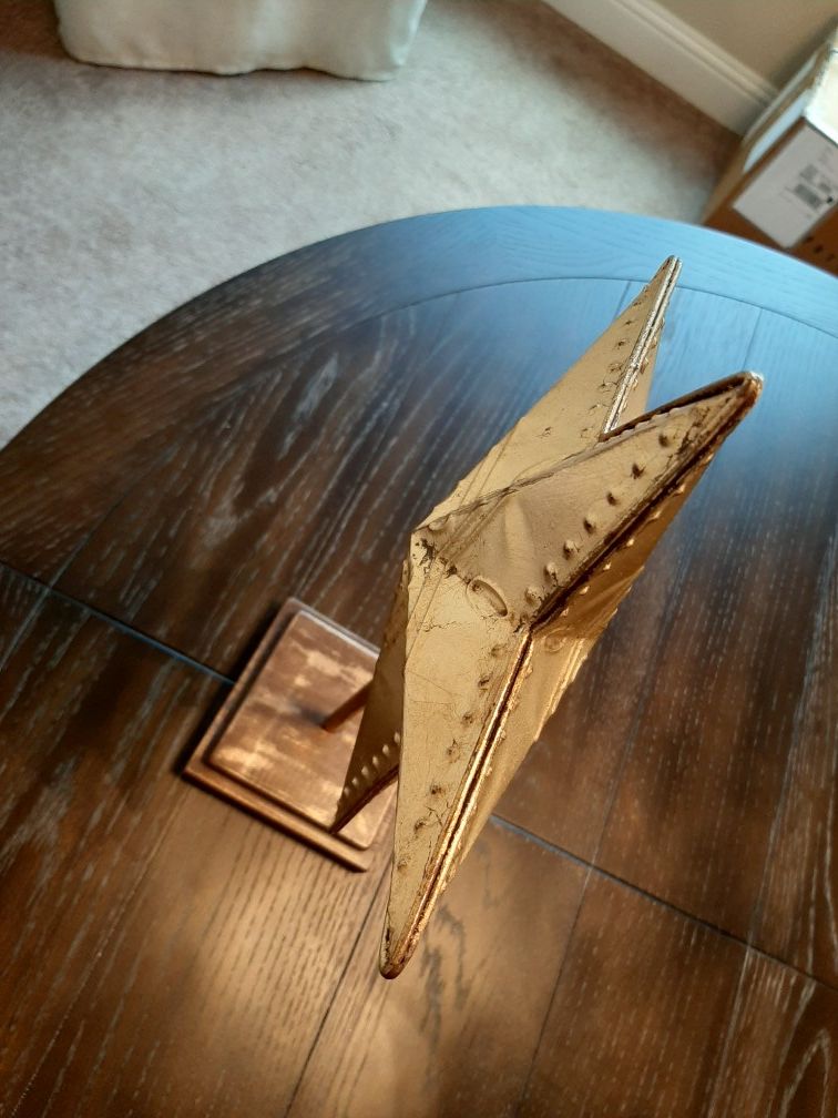 Metal Texas Star on Stand