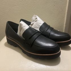 Vionic Cheryl II Women’s Black Loafers Size 7.5 Orthopedic Comfort Shoes Lug Sole