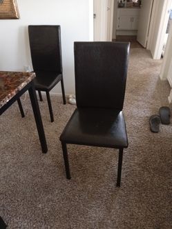 Dinette set with four chairs