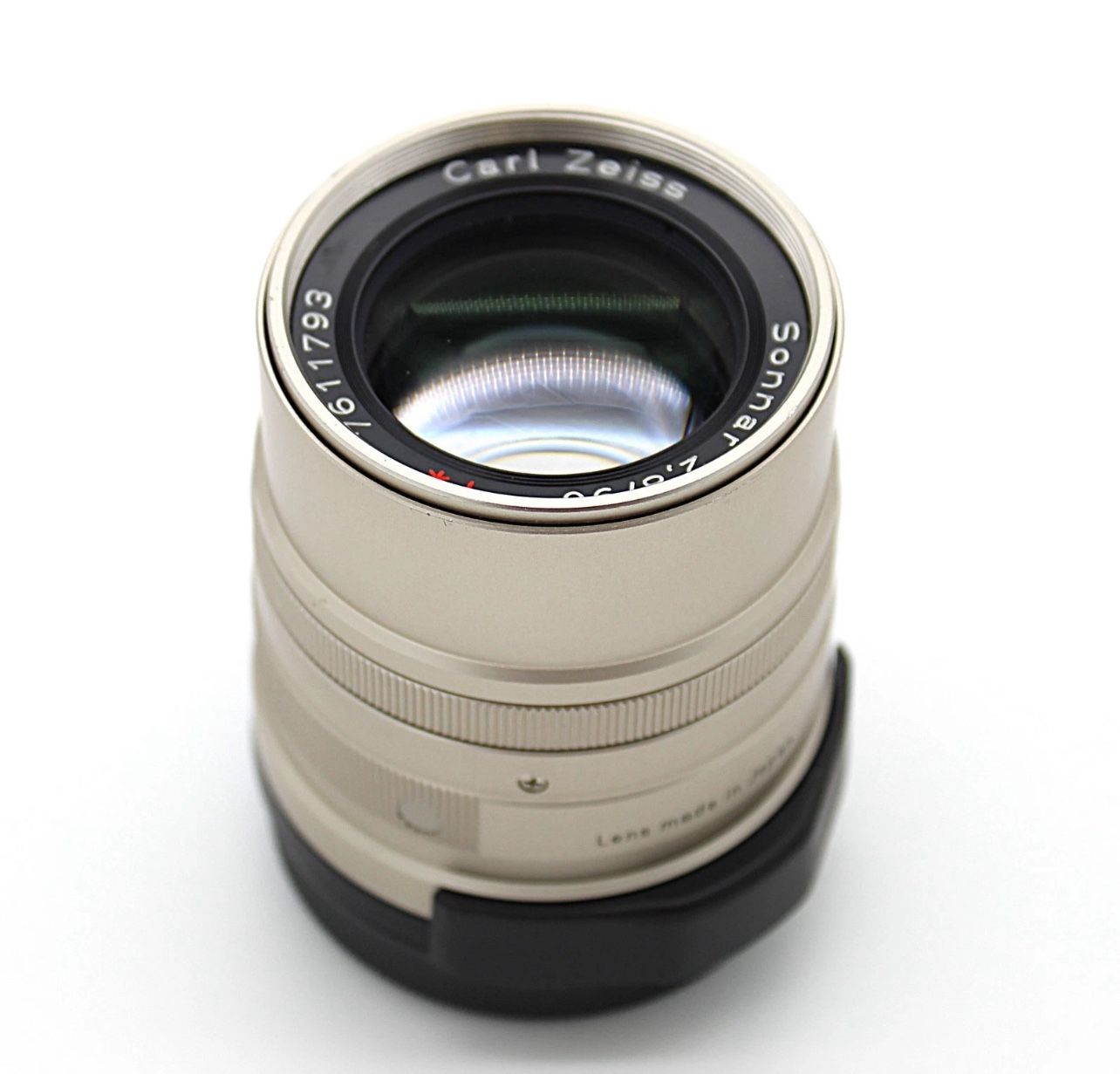 Contax Carl Zeiss Sonnar T* 90mm f/2.8 Telephoto Auto Focus Lens for G-Series