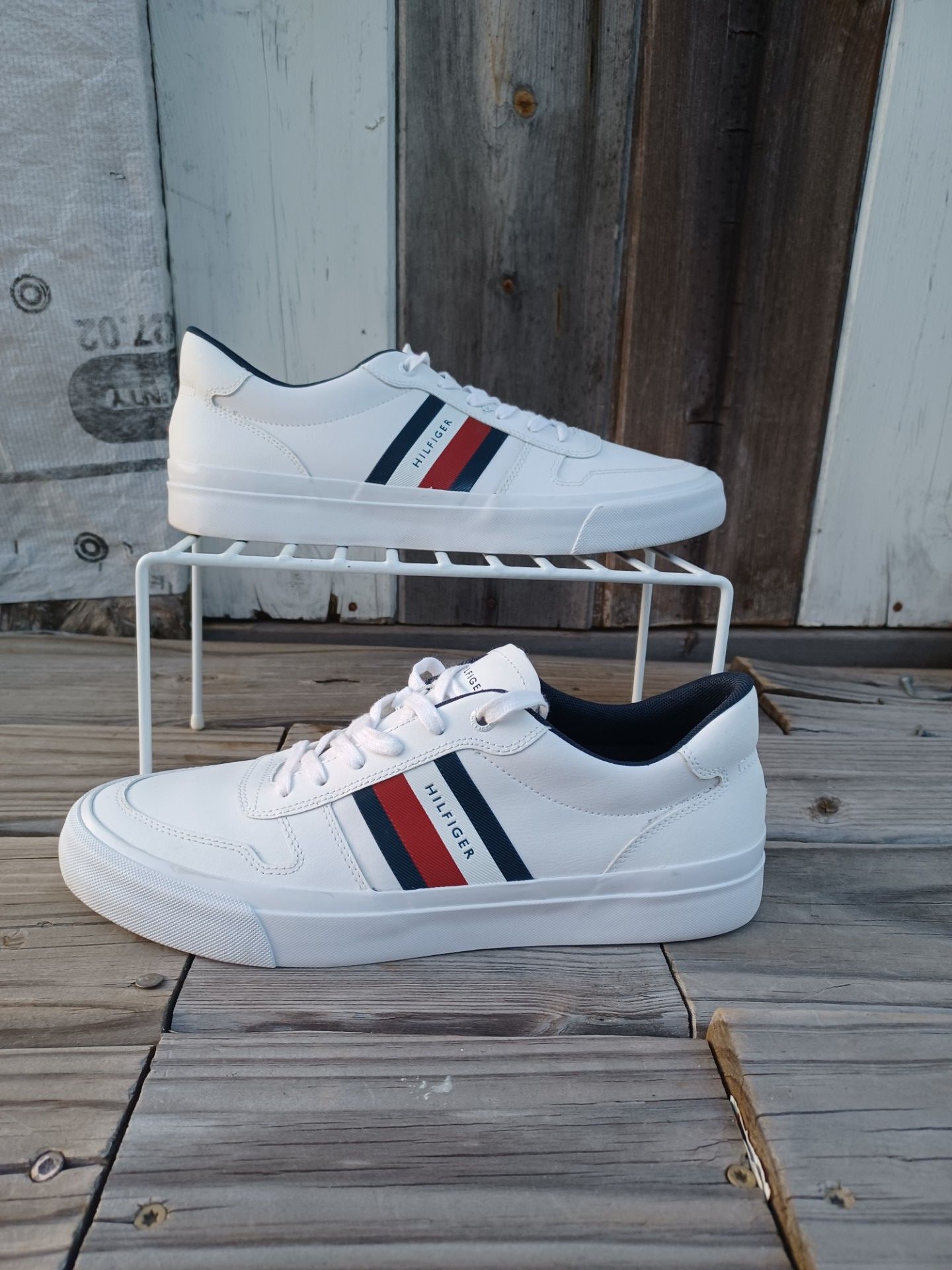 Tomy Hilfiger Men's Leon Vulcanized Leather Sneakers Size 10-