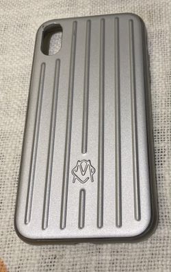 RIMOWA Aluminum Groove Case for iPhone XR