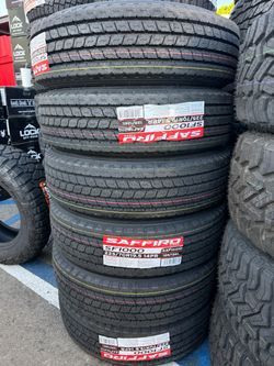 🚨‼️vendo set de llantas Lt 225 70 19.5 safiro tires