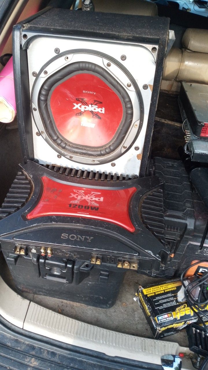 Xplode Amp,12"Sub W/Box And 10" Sub