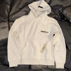 Essentials Hoodie – Light Oatmeal (S–L)