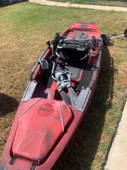 Fishing kayak