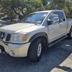 Nissan Titan