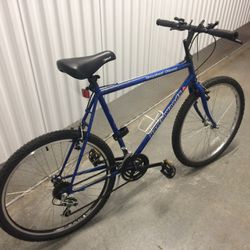 Upgraded North Woods XL Bicycle (22in Frame)