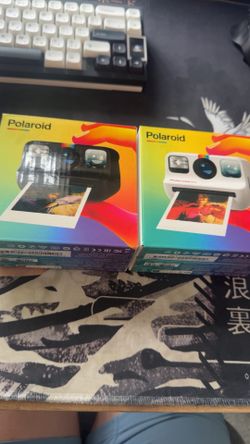 Polaroid Go Instant Mini Camera
