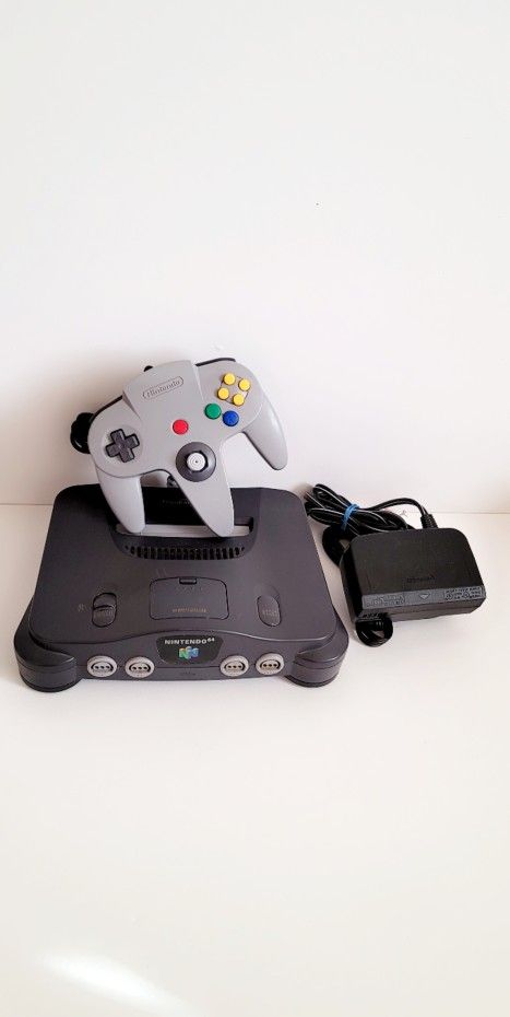 Nintendo 64 Complete With Authentic Controller