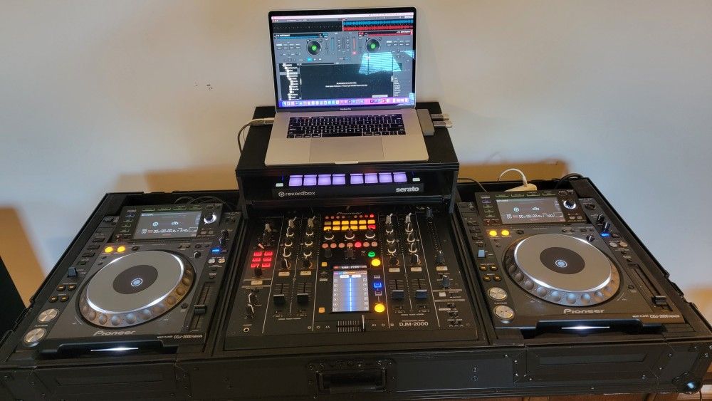 Pioneer DJ Rig | Equipment 