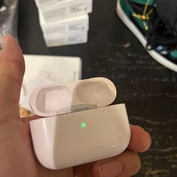 AirPods Second Gen Case Only 