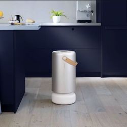 Molekule Pro Air Purifier