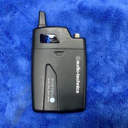 Audio Technica atw-1001 System 10 Wireless Body pack Digital 2.4GHz Transmitter Mic Microphone Music Sound Live Performance Professional Audio