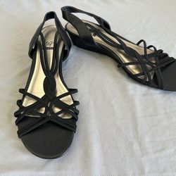Impo Stretch Womans Black Elastic Strap Wedge Sandals, Size 8.5M