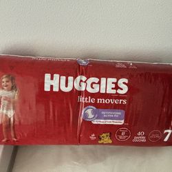 huggies baby infant size 7 diapers 