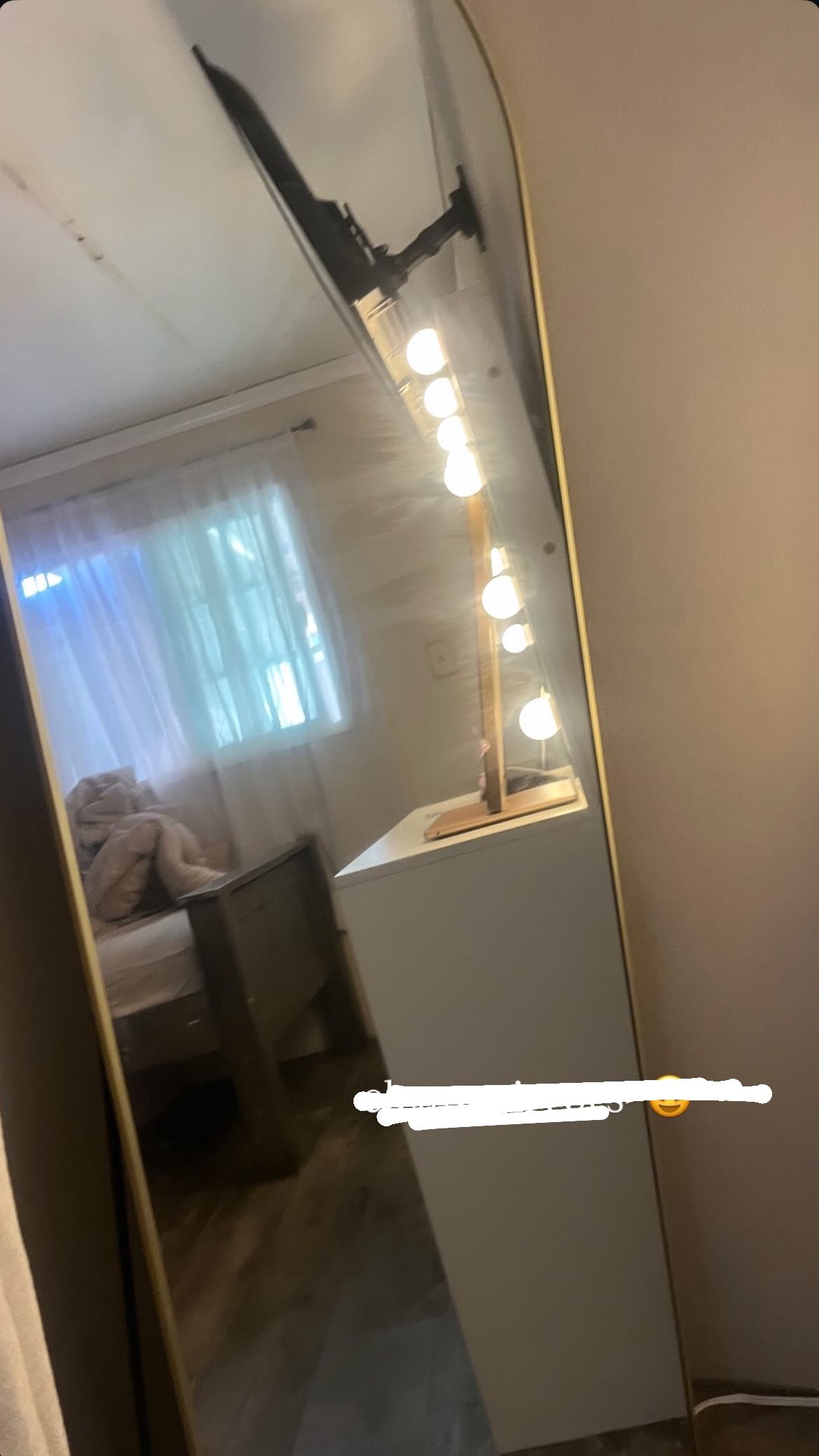 body mirror