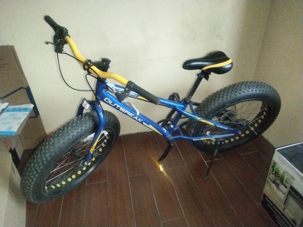 Outbreak fat on sale tire bike
