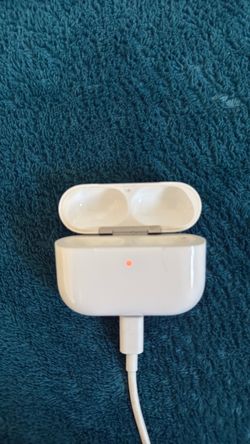 AirPods Pro 3 original charging case only